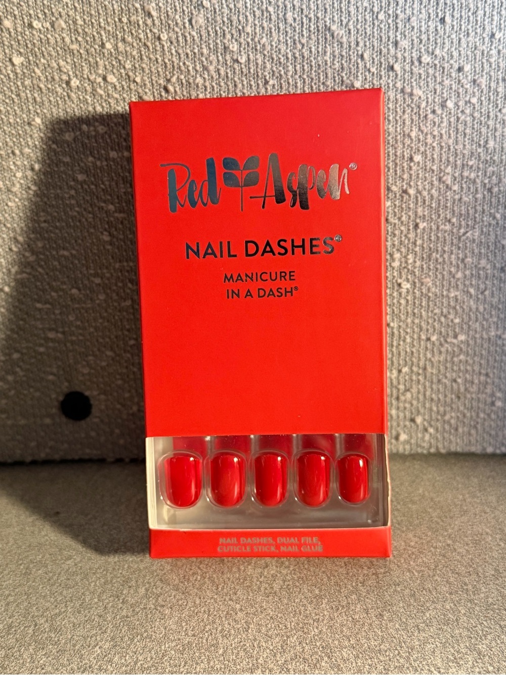 Red Aspen Nail Dashes Tulips for Tiffani Classic Red Press On Nails NEW